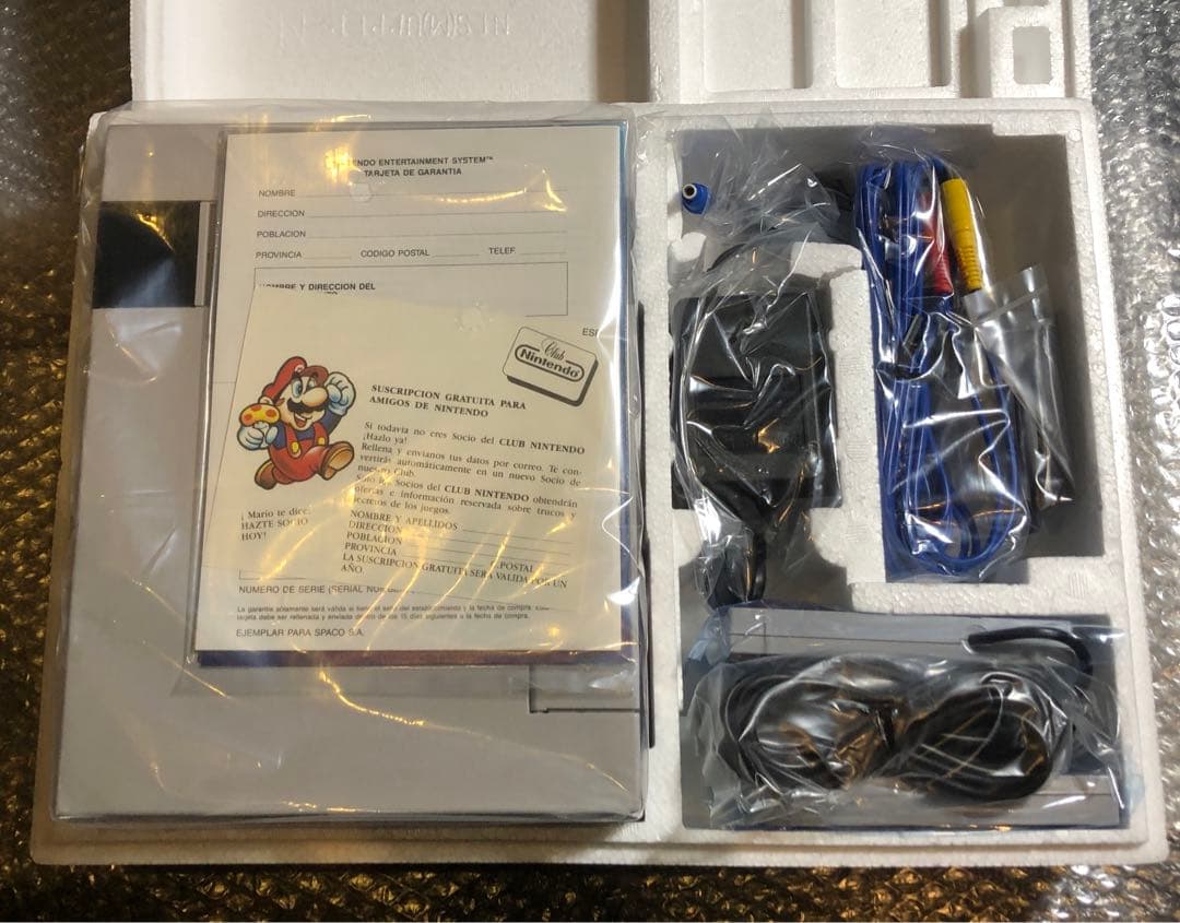 【新品未使用】NES（海外版ファミコン）スペイン仕様
