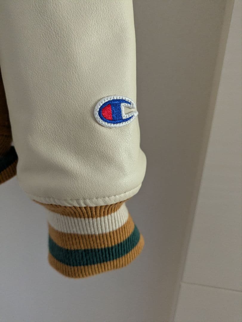 ジャケット・アウター Champion VARCITY JACKET C3-A610