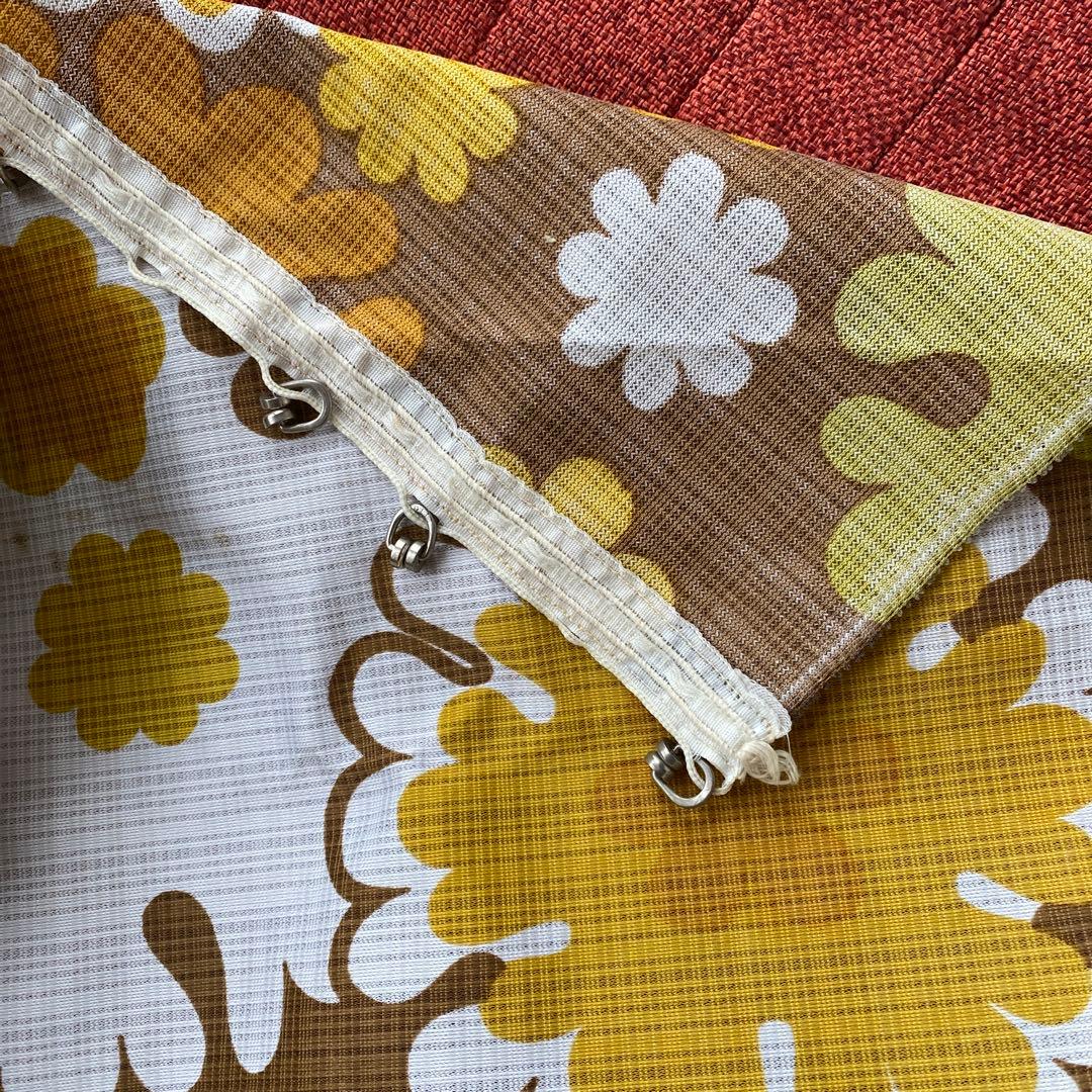 ミッドセンチュリー　カーテン　フラワー