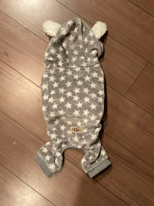 UGG ドックウェア　ペット　 服　レア　星　S M 　アグ　かわいい