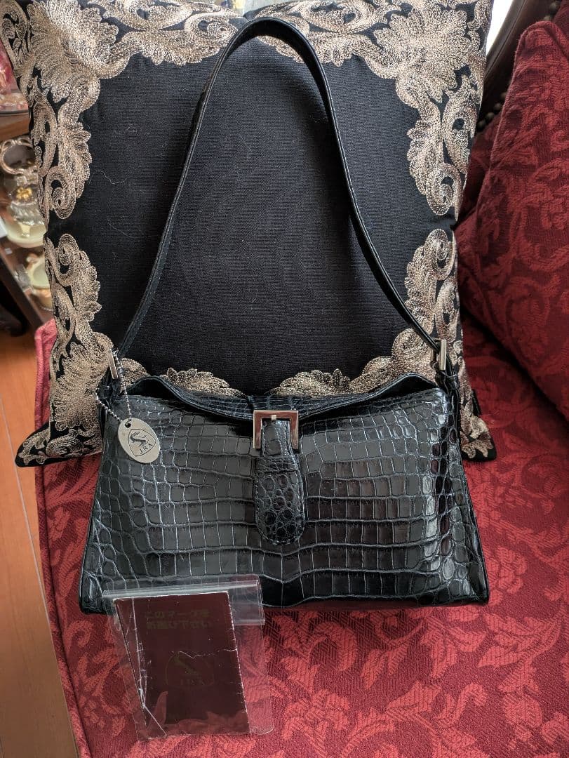 ヌヌ　JRA クロコダイル　バッグ