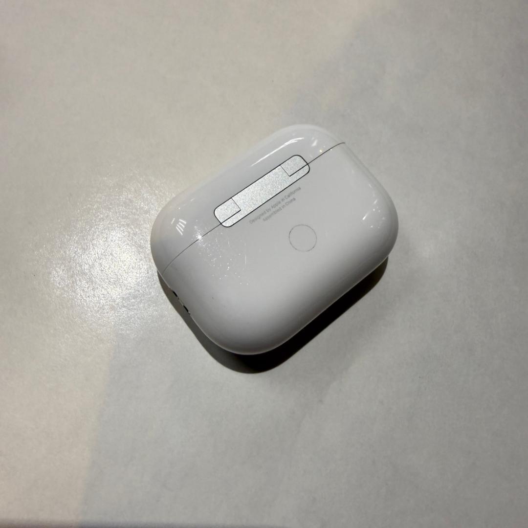 【極美品】AirPods Pro 第2世代（付属品未使用）公式ストア購入品
