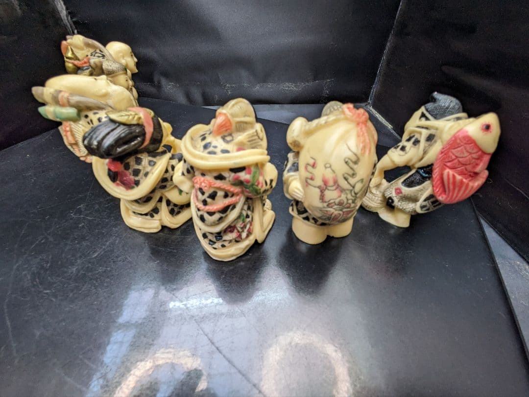 ☆b246、七福神 細密彫刻 時代物 東洋彫刻 縁起物 開運 置物 象牙風