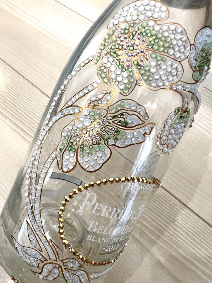シャンパンボトル　スワロフスキー デコ
