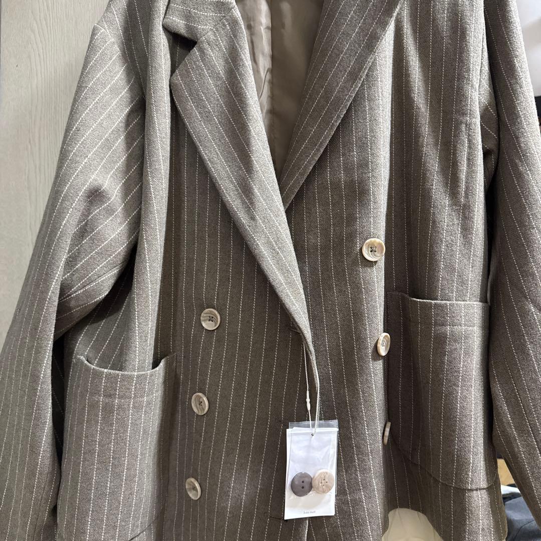 フリルレイヤードデザインジャケットテーラードジャケット