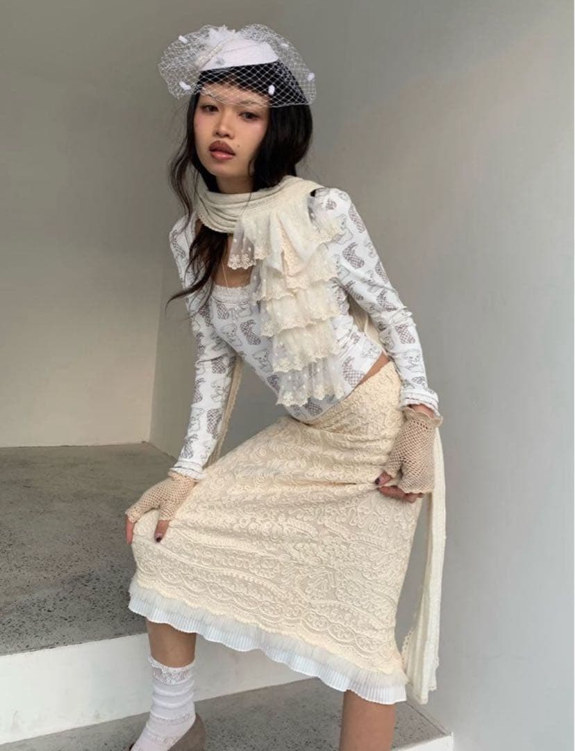 chipschips猫プリント ホワイト 長袖トップス