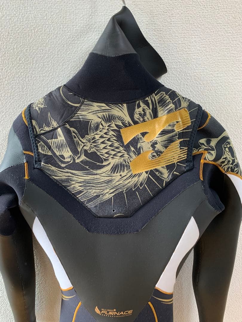 【3点セット】ビラボン 保温性抜群5㎜ セミドライスーツ サーフブーツ&ポンチョ