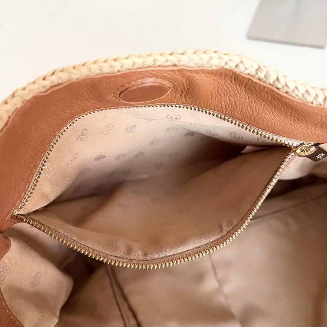 美品✨ヘレンカミンスキー ラフィア カゴバッグ ポンポン付き