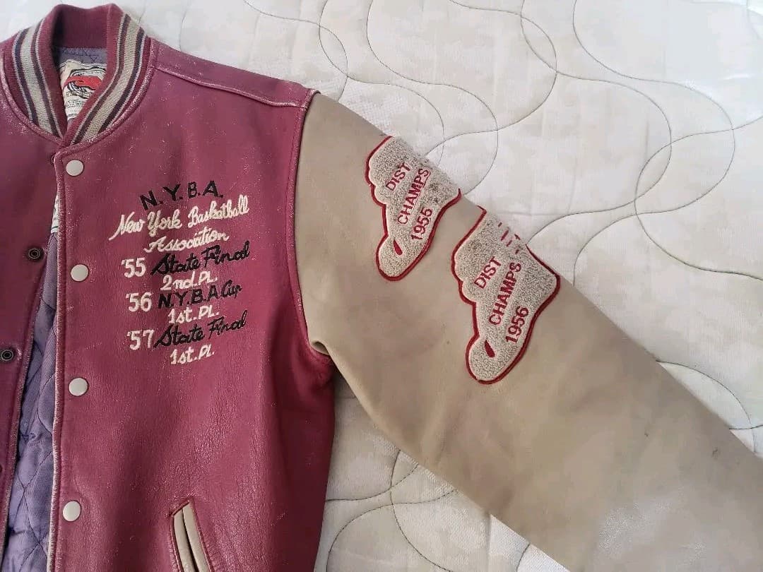 EYELASH AVIREX（アヴィレックス）オールレザー　スタジャン