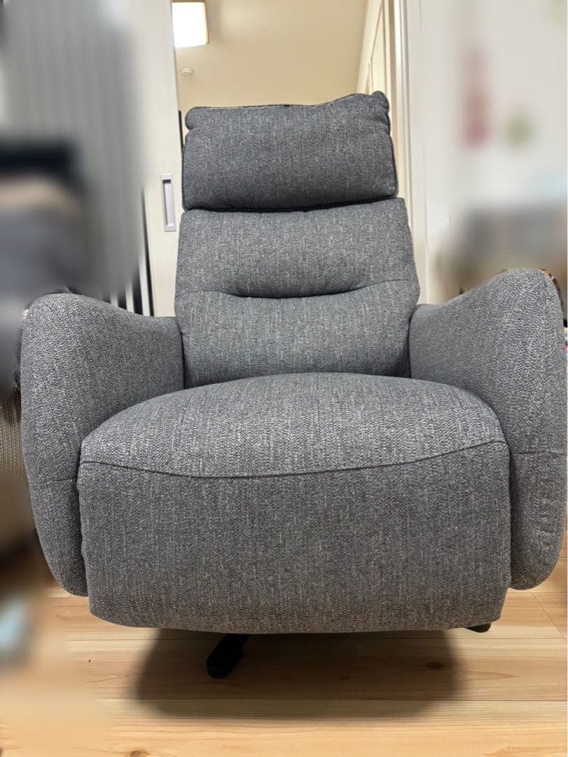 ニトリ 電動リクライニングパーソナルチェア 1人掛け 布張り グレー