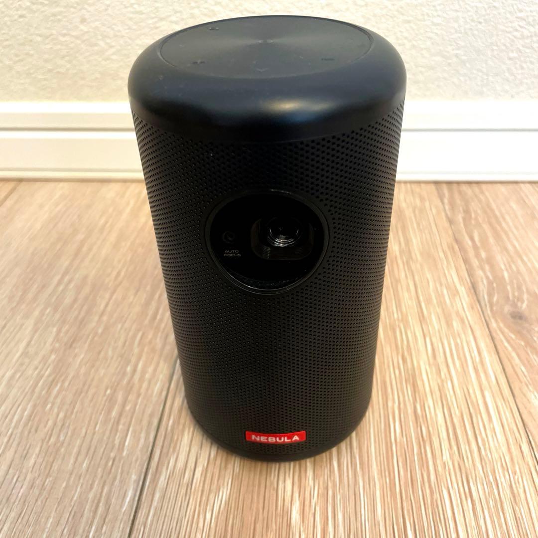 Anker Nebula Capsule 2 プロジェクター 本体と付属品