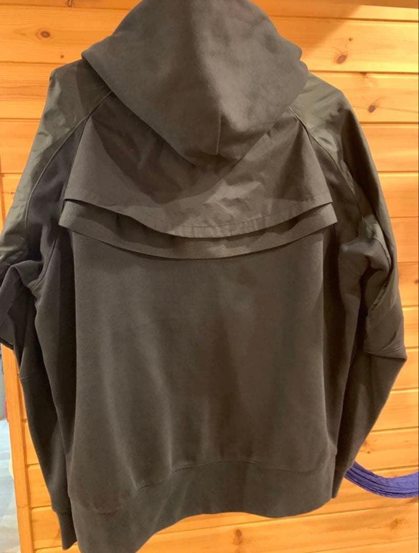 ソ*カ様 【タグ有】　NIKE ナイキ　サカイ　Nike x sacai パーカ