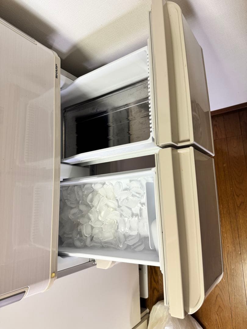 シャープ　大容量 冷蔵庫・冷凍庫 421L SJ-PW41C-C