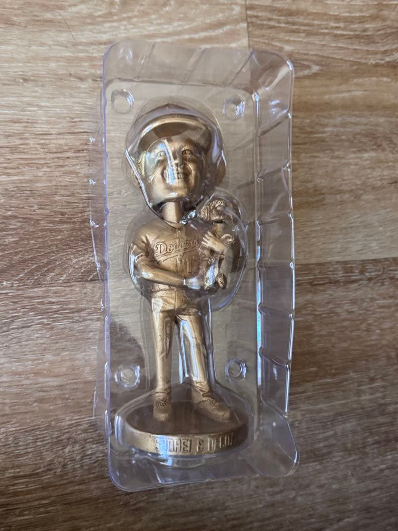 大谷翔平　デコピン　ゴールド　ボブルヘッド　来場者限定　スタジアム配布　新品