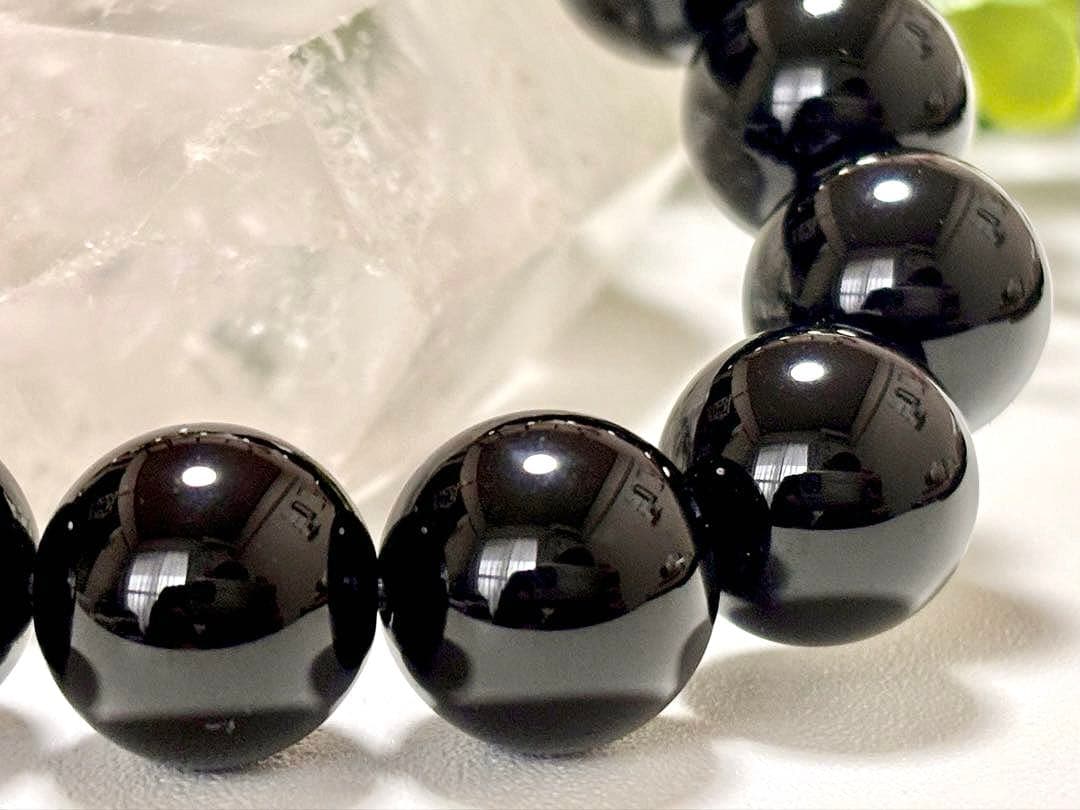 ゆかりん様　神の秘境から舞い降りし破邪最強の守護石　幻のシャングリラ産モリオン