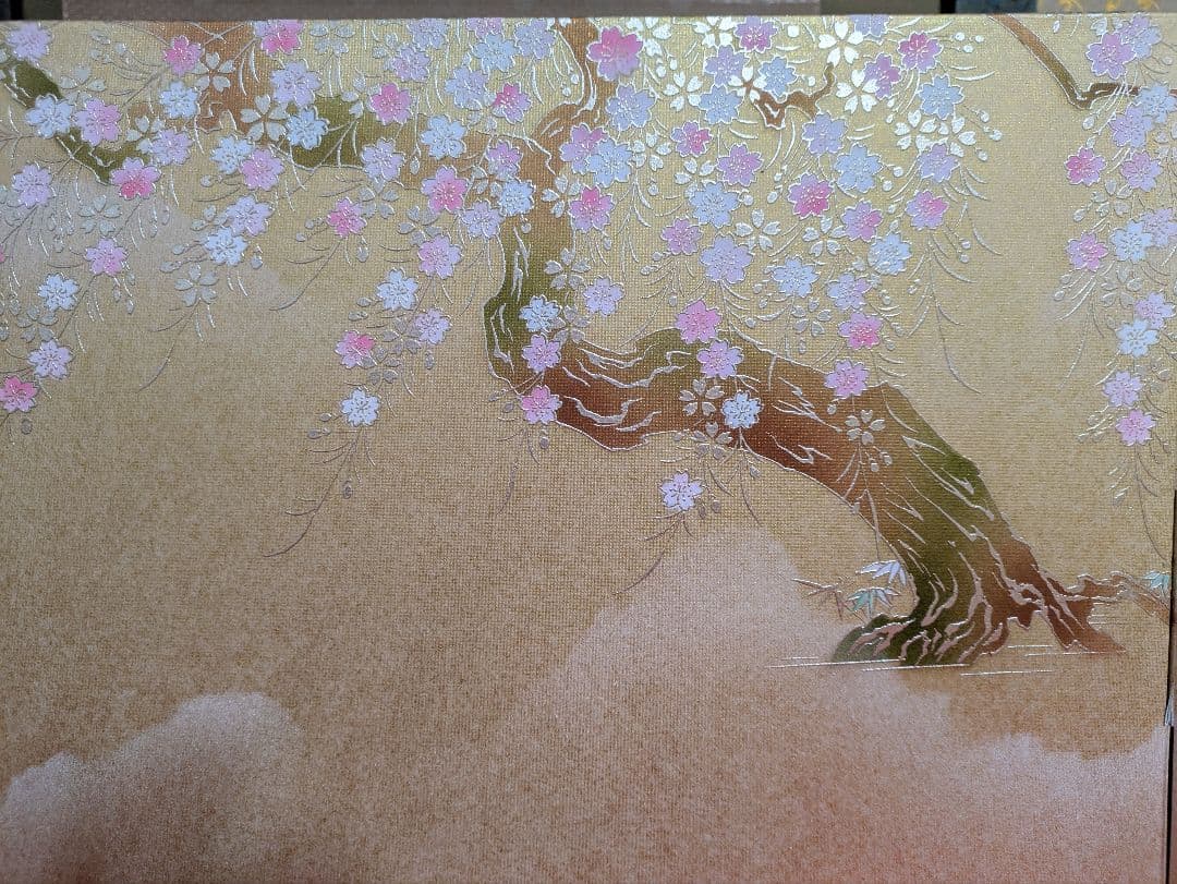 雛人形 桜の金彩・極上屏風