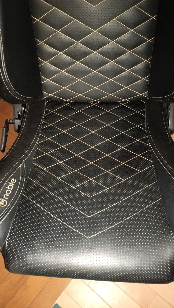 noblechairs EPIC gold【送料込/直接引渡:東京】