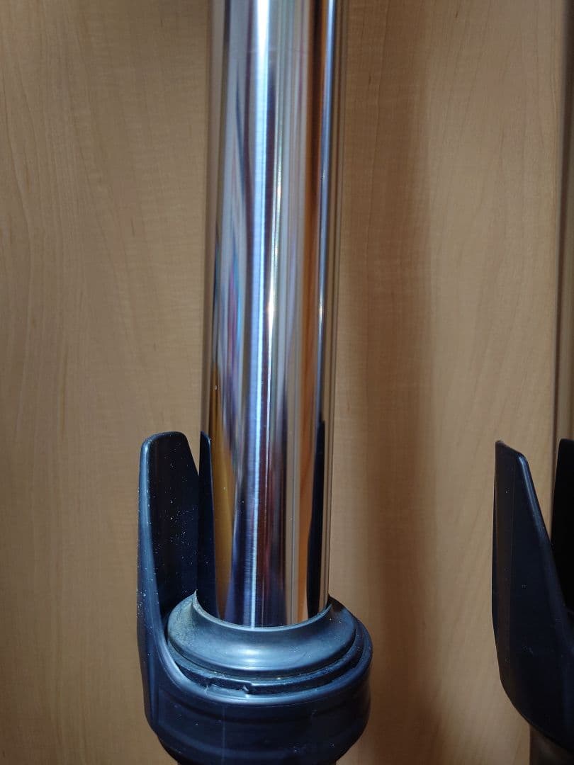 MT-25/YZF-R25(RG43J) フロントフォーク　※低走行