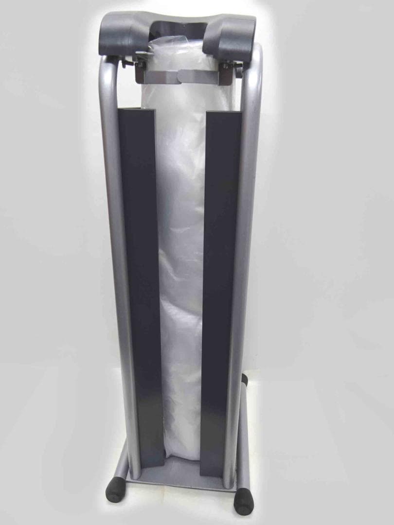 傘袋入れスタンドです。