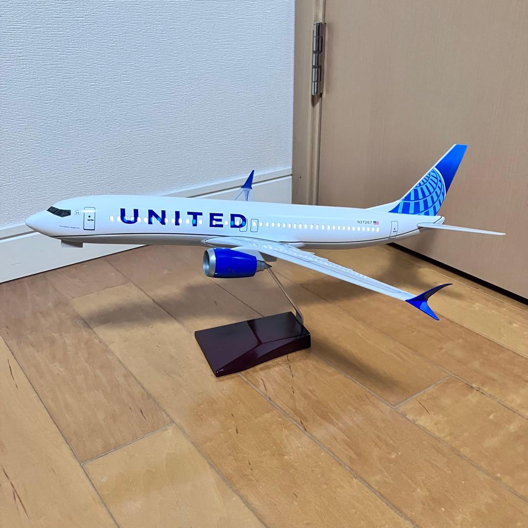 ユナイテッド航空　模型　デスクトップモデル