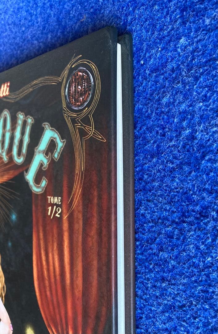 洋書 Burlesque girrrl