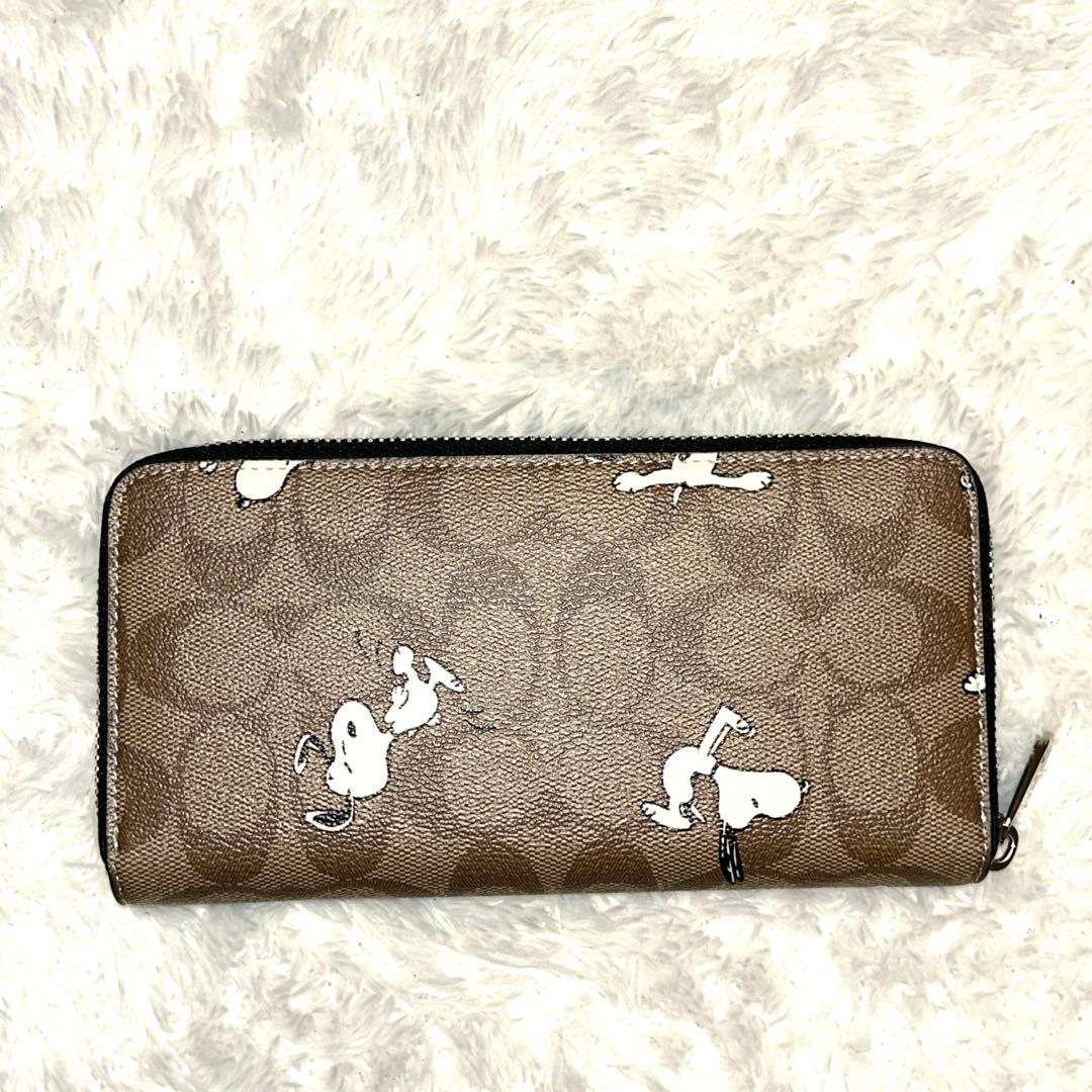 新品✨COACH スヌーピー 長財布 ラウンドファスナー