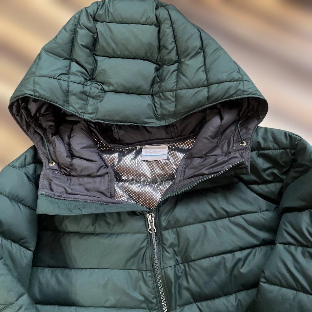 新品Columbia コロンビア中綿ジャケット　フーテッド　パフジャケット