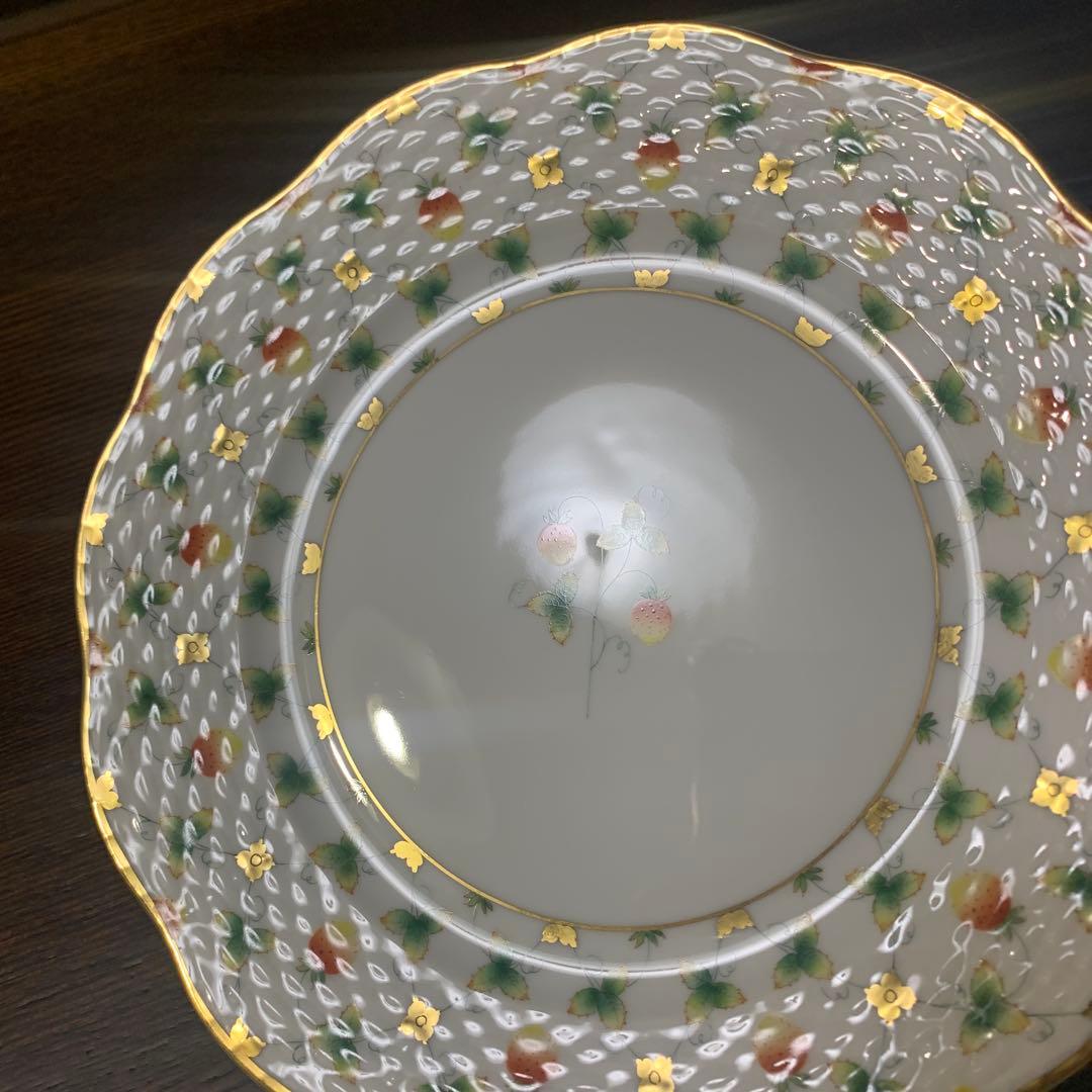 ヘレンドマスターペインターサイン入り①ストロベリーコンポジション19cmプレート