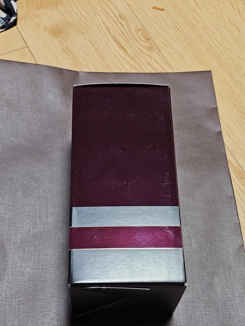 SUNTORY　ウィスキー　響 17年 700ml 箱つき　新品未開封