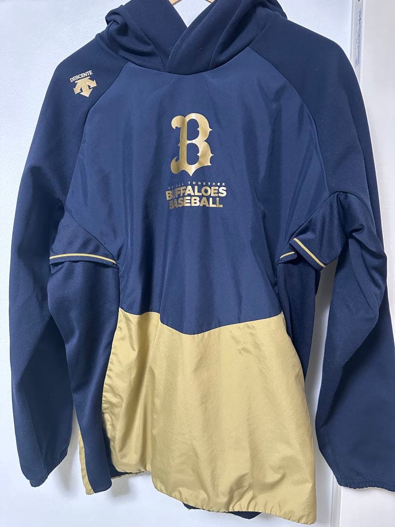 オリックスバファローズ　オーセンティックプルオーバージャケット