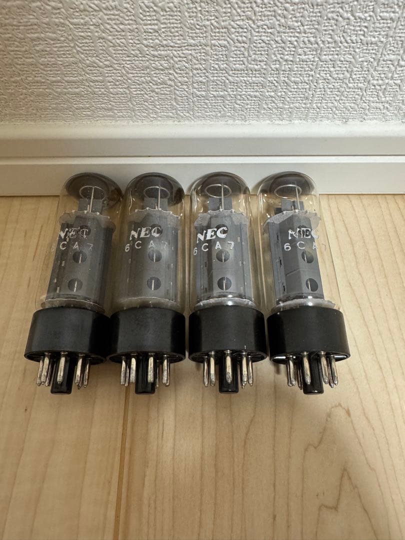 D*r様 NEC 6CA7 真空管 4本セット 箱付き 動作未確認