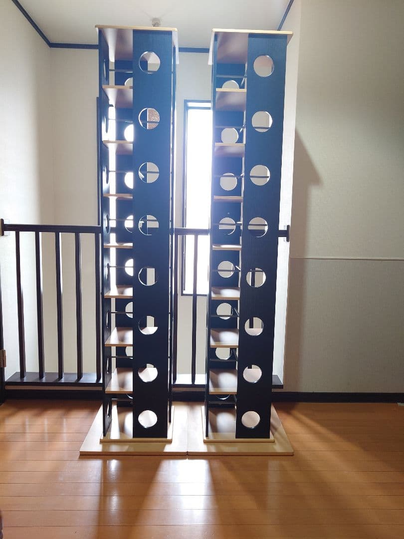 【引取り限定】2台360°回転 8段タワー多目的ラックブラック コミック 書棚