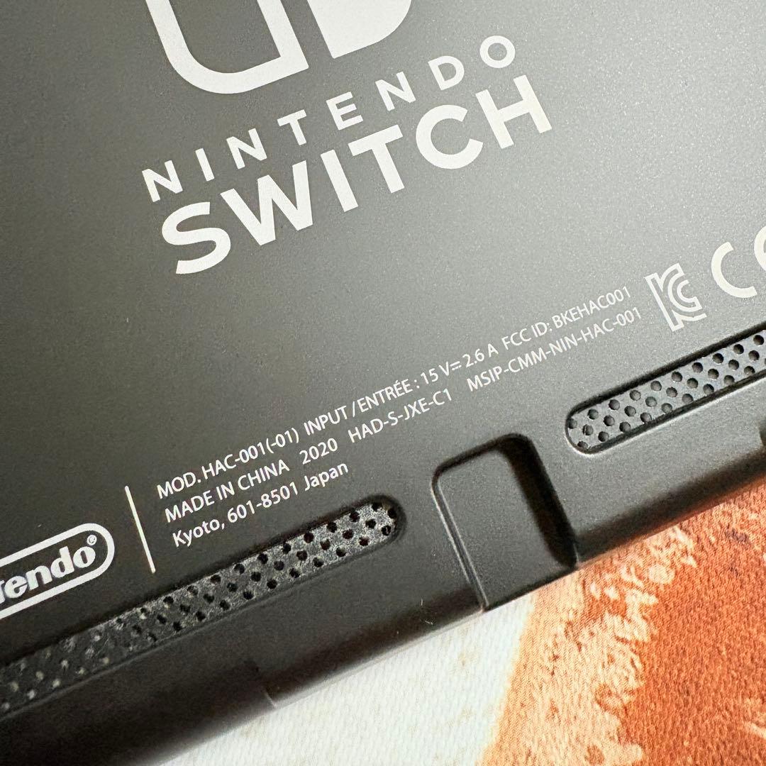 Nintendo Switch スイッチ 本体のみ XKJ 2020年製