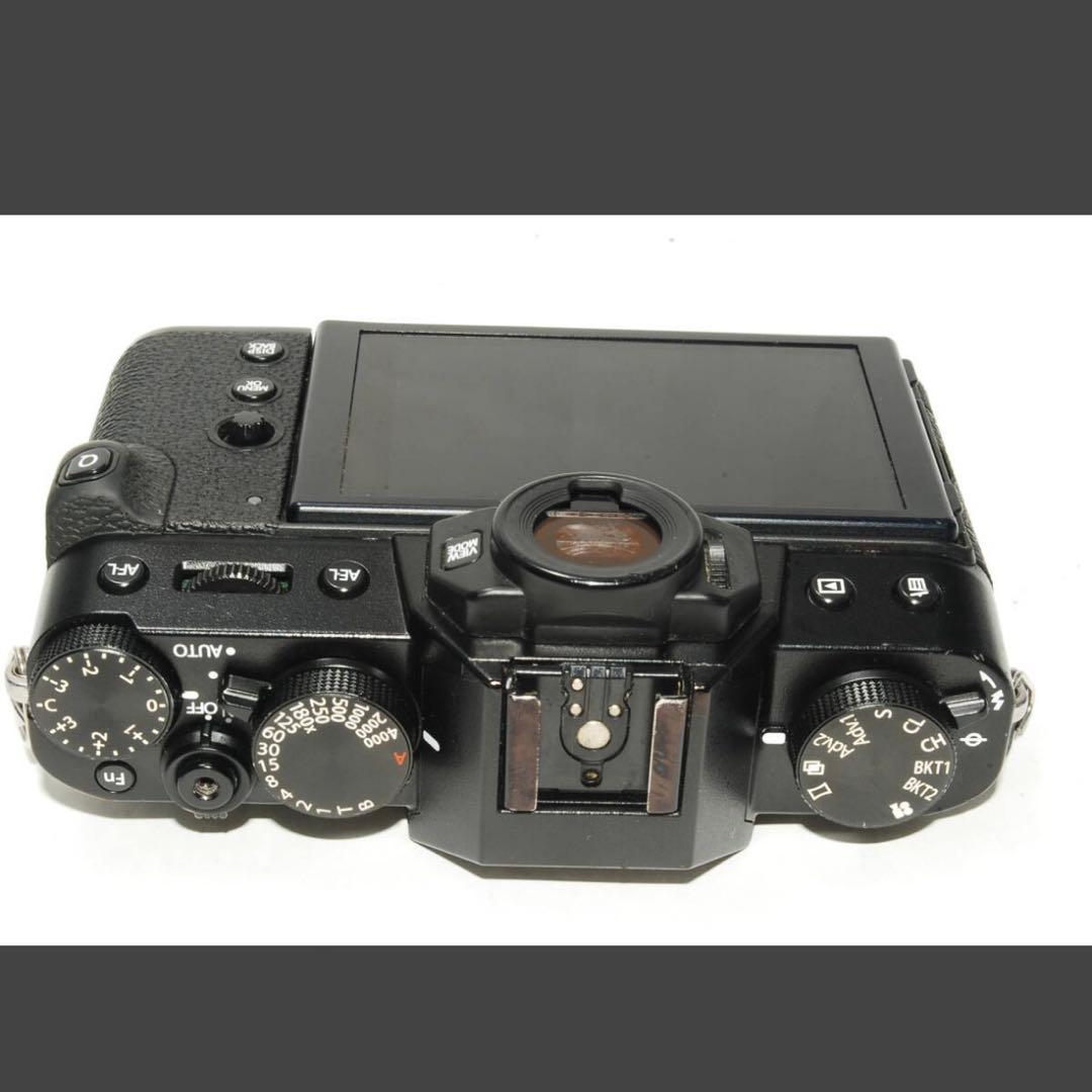 Fujifilm X-T30 ミラーレス一眼カメラ