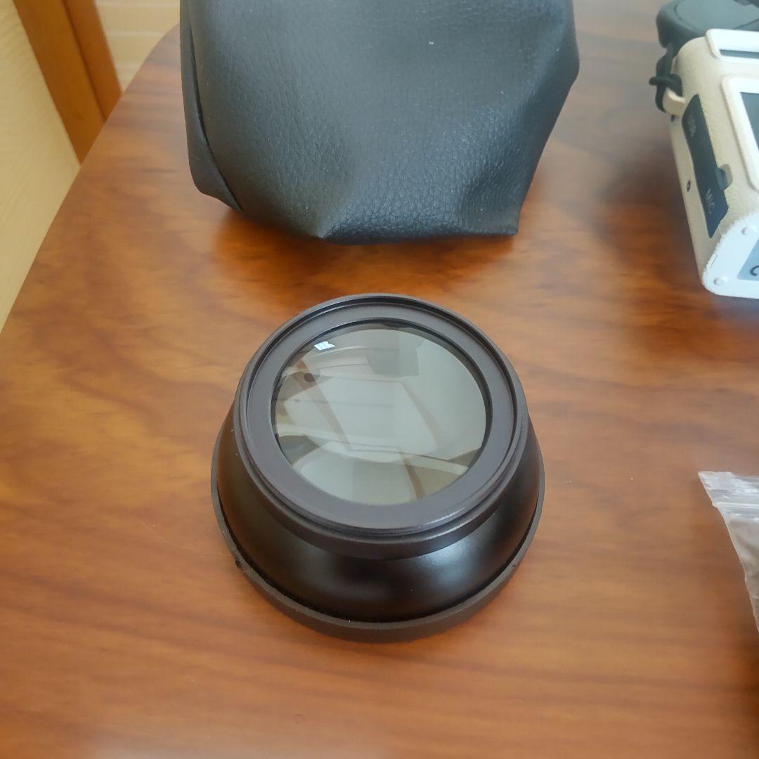 【美品】デジタルカメラ　バッテリー・レンズ・SDカード他おまけ付