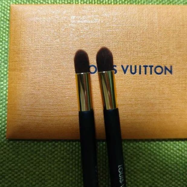 ルイヴィトン　アイシャドウ　LVオンブル23