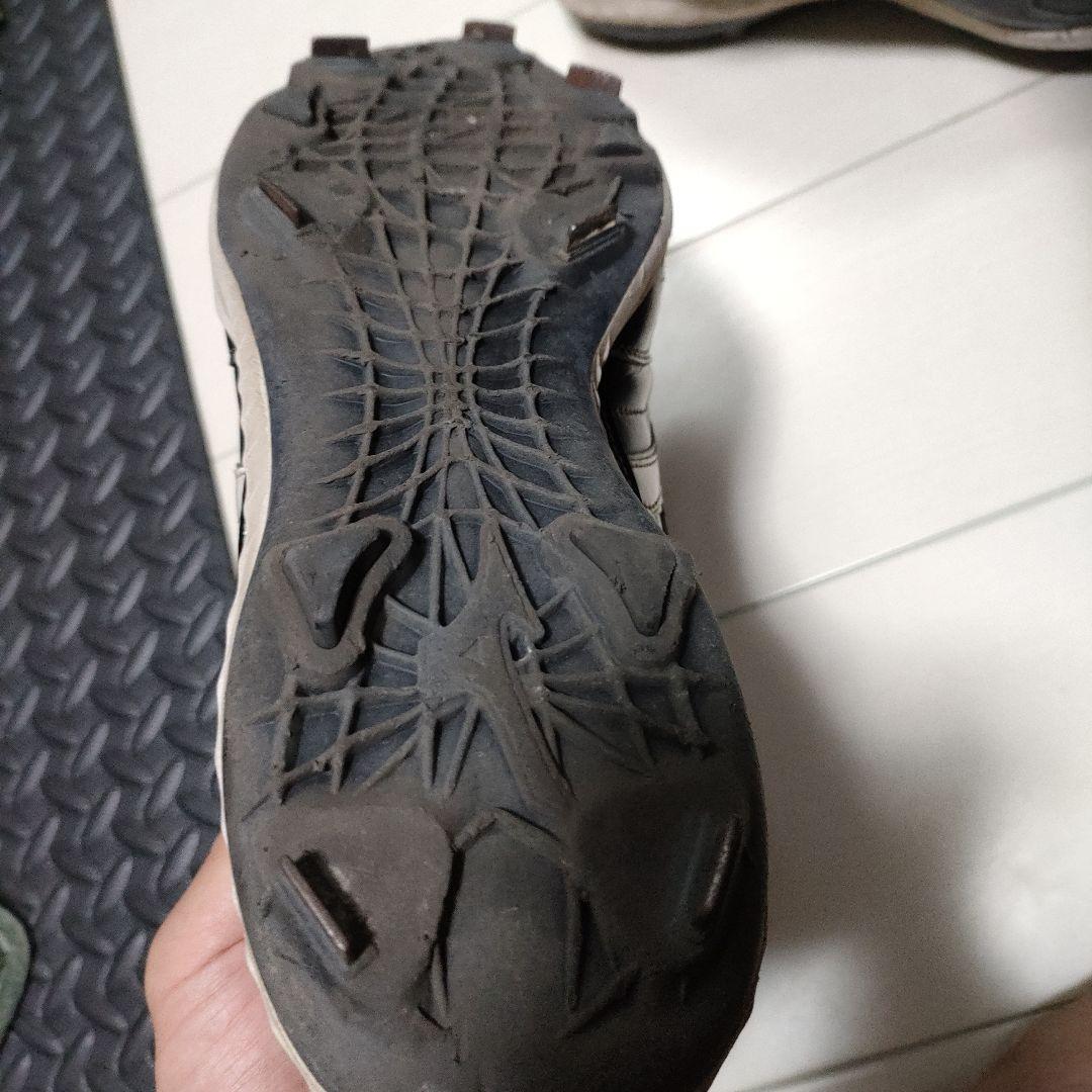 あ*。様 【レア】千葉ロッテマリーンズ安田選手　実使用スパイク　ミズノプロ　オー