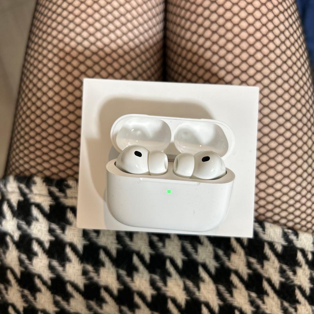 イヤホン AirPods pro3