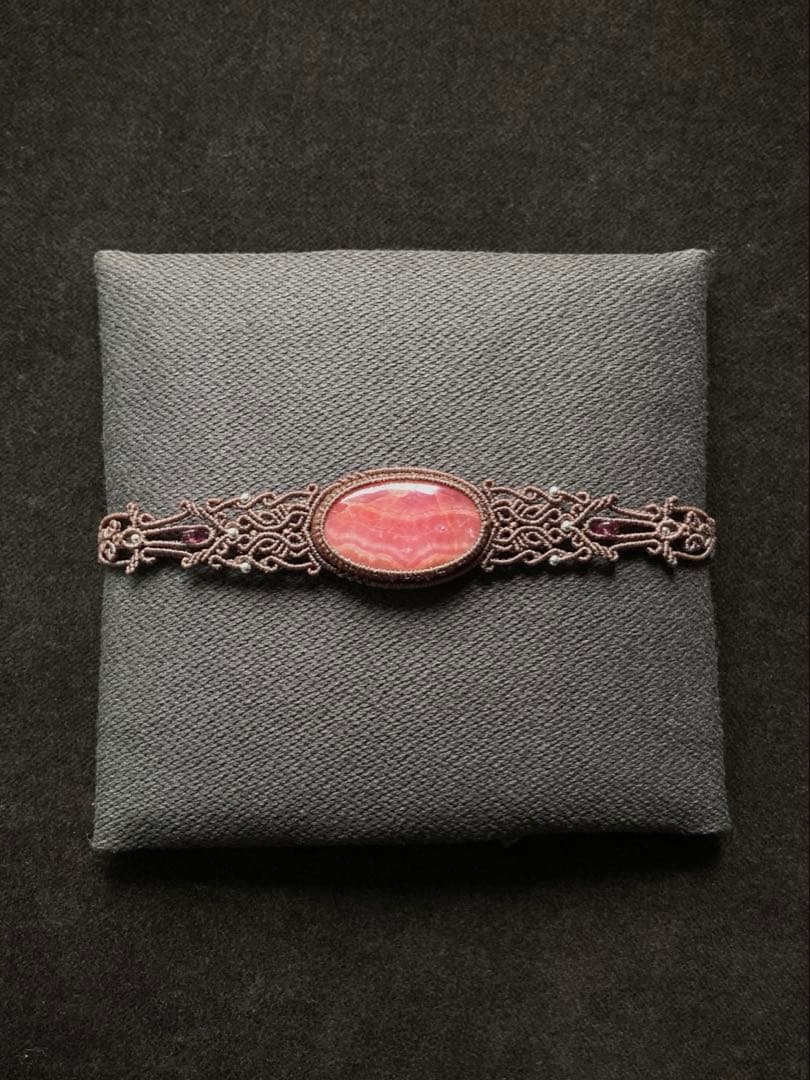 インカローズ　マクラメブレスレット