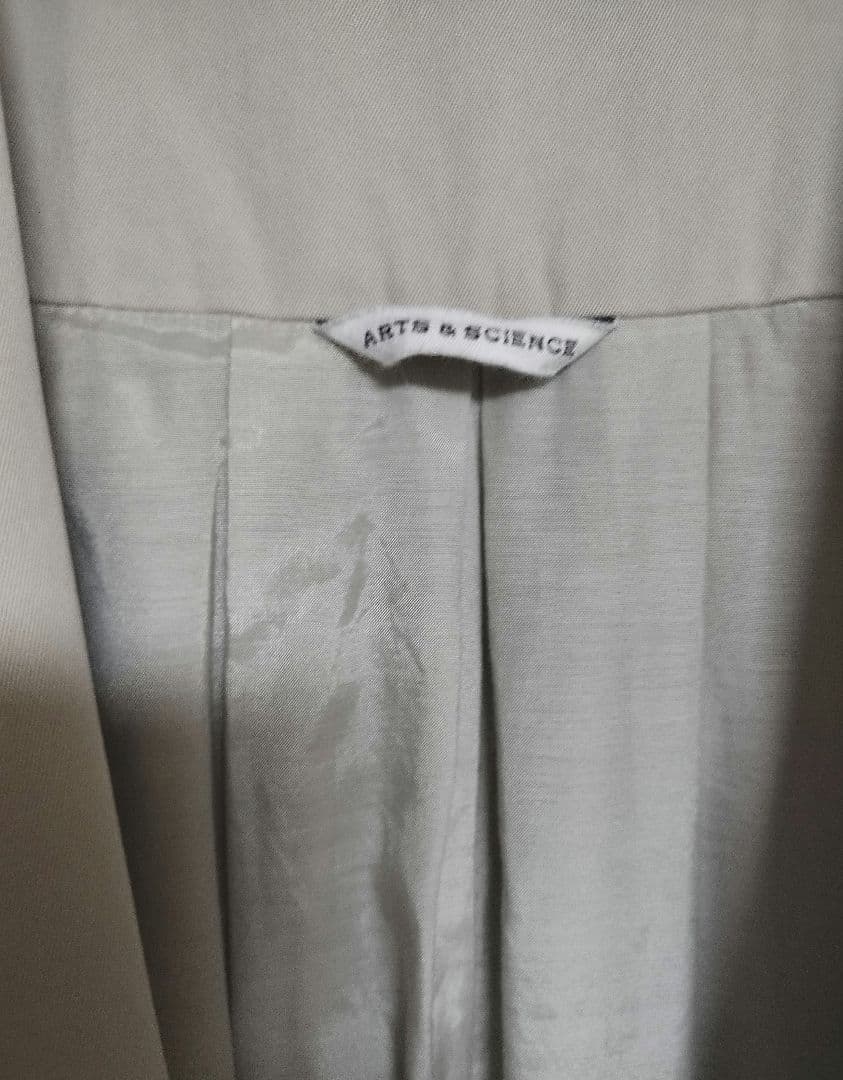 arts&science　Back gather jacket