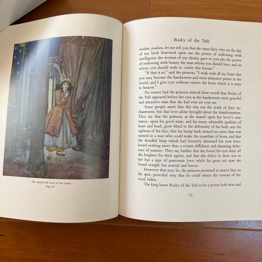 洋書　ハードカバー　眠れる森の美女他全12作品