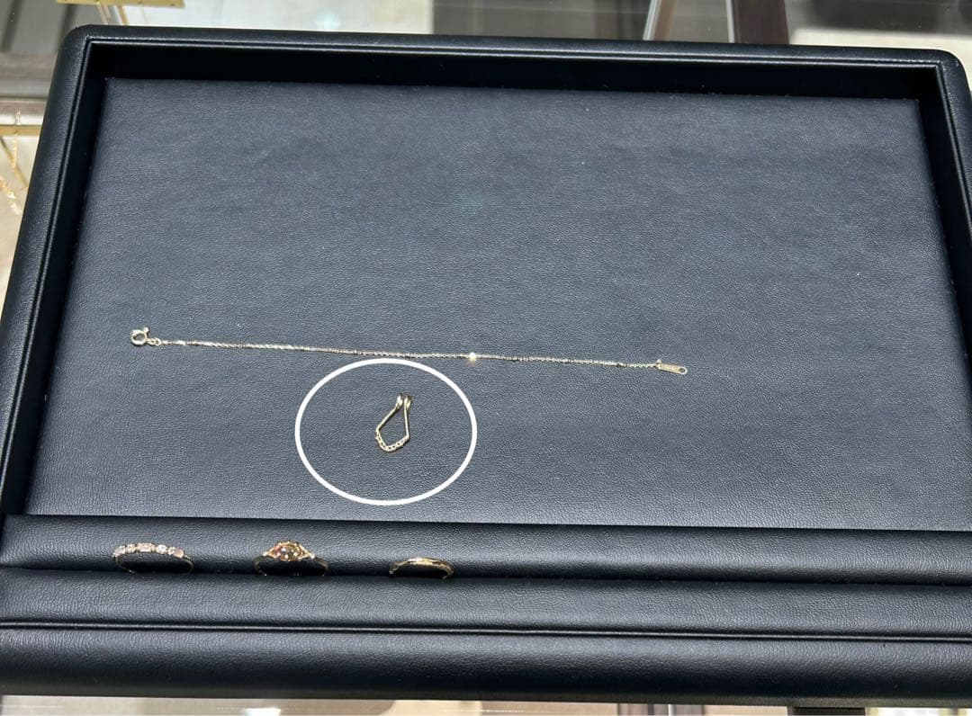 【週末限定価格】 agete アガット K10ダイヤモンドチャーム　現行品