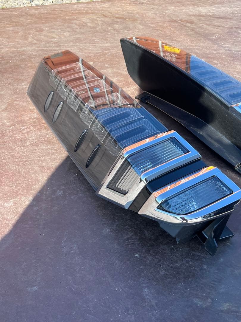 80ヴォクシー 後期 テール