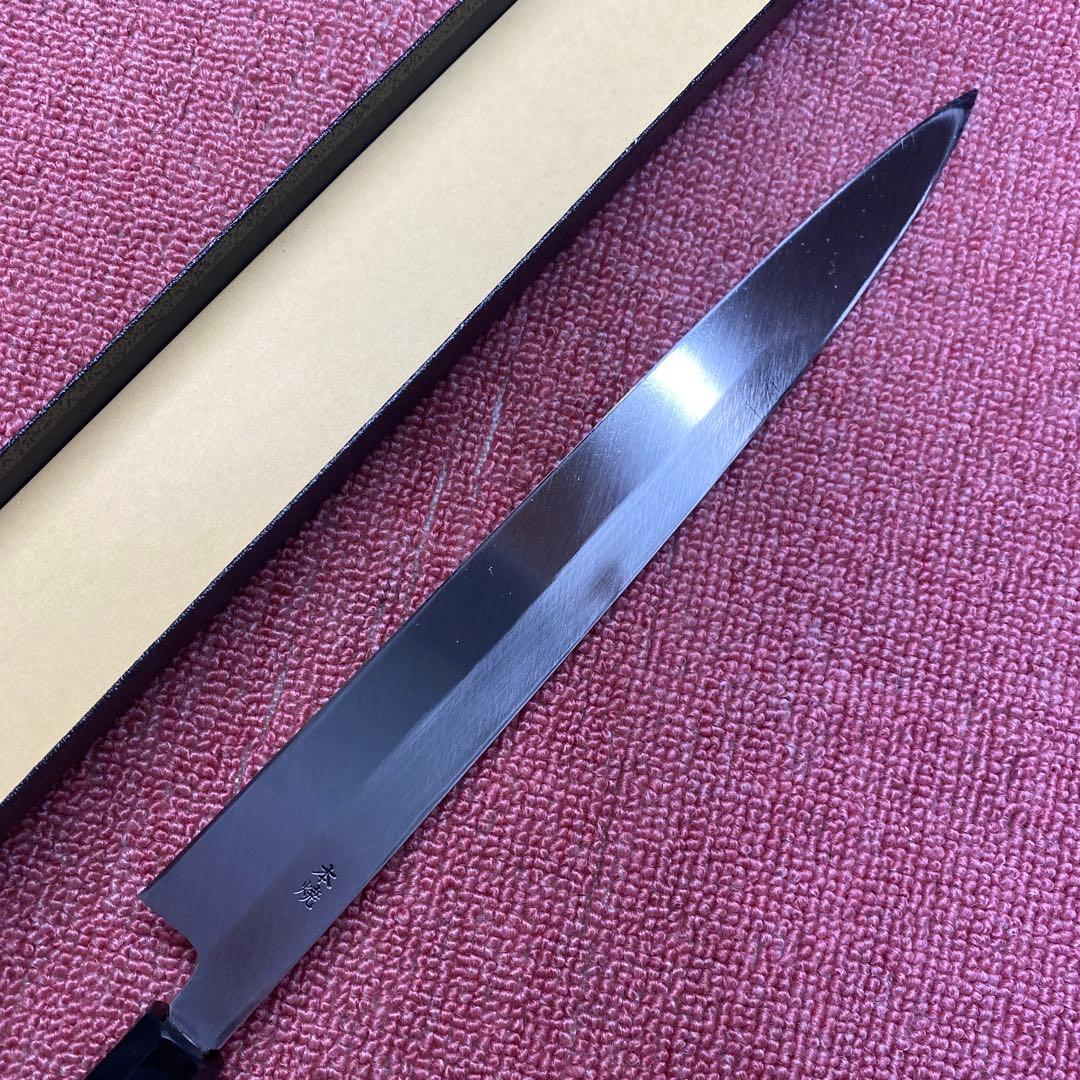 日本鋼(sk-5) 本焼き　柳刃包丁　300㎜ 尺0寸と身卸包丁210㎜のセット