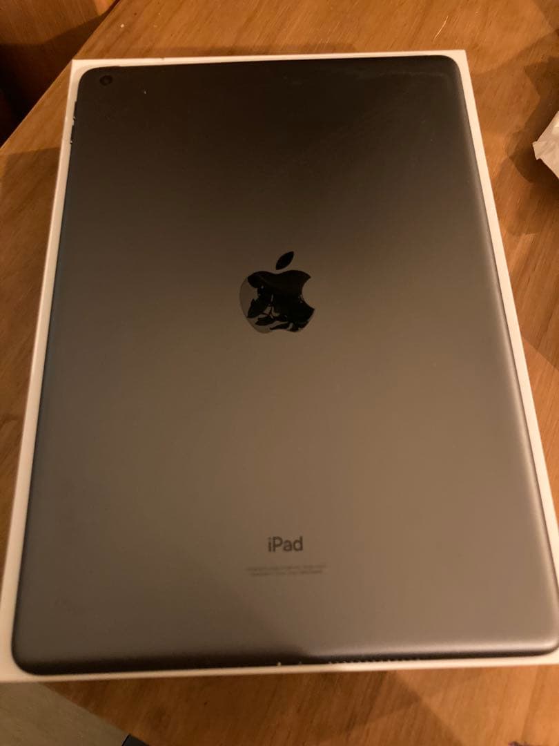 【美品】Apple iPad 第9世代スペースグレー 64GB【最大容量91%】