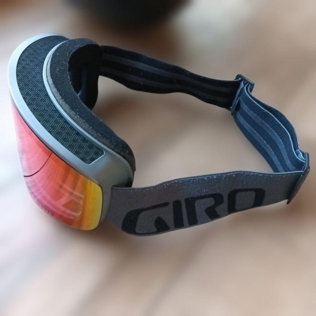 Giro ヘルメットとゴーグルセット