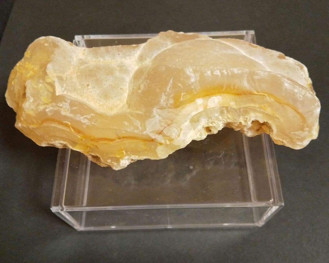 オレンジの縞瑪瑙 茨城県玉川産 carnelian 匿名配送送料込み 石ころ