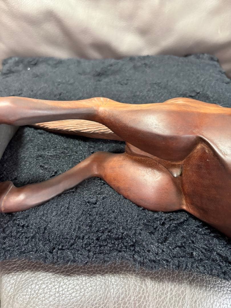 木製　置物　馬　ウマ