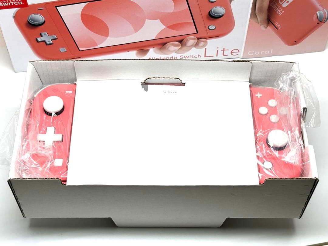 早い者勝ち✨Nintendo Switch Lite コーラル ピンク