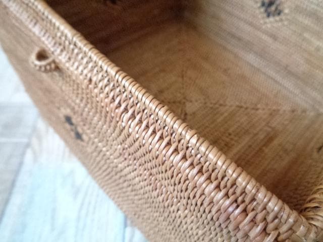 四角ボックス●フタ付●柄入●アタ●バリ島●1027.2●大きめタイプ